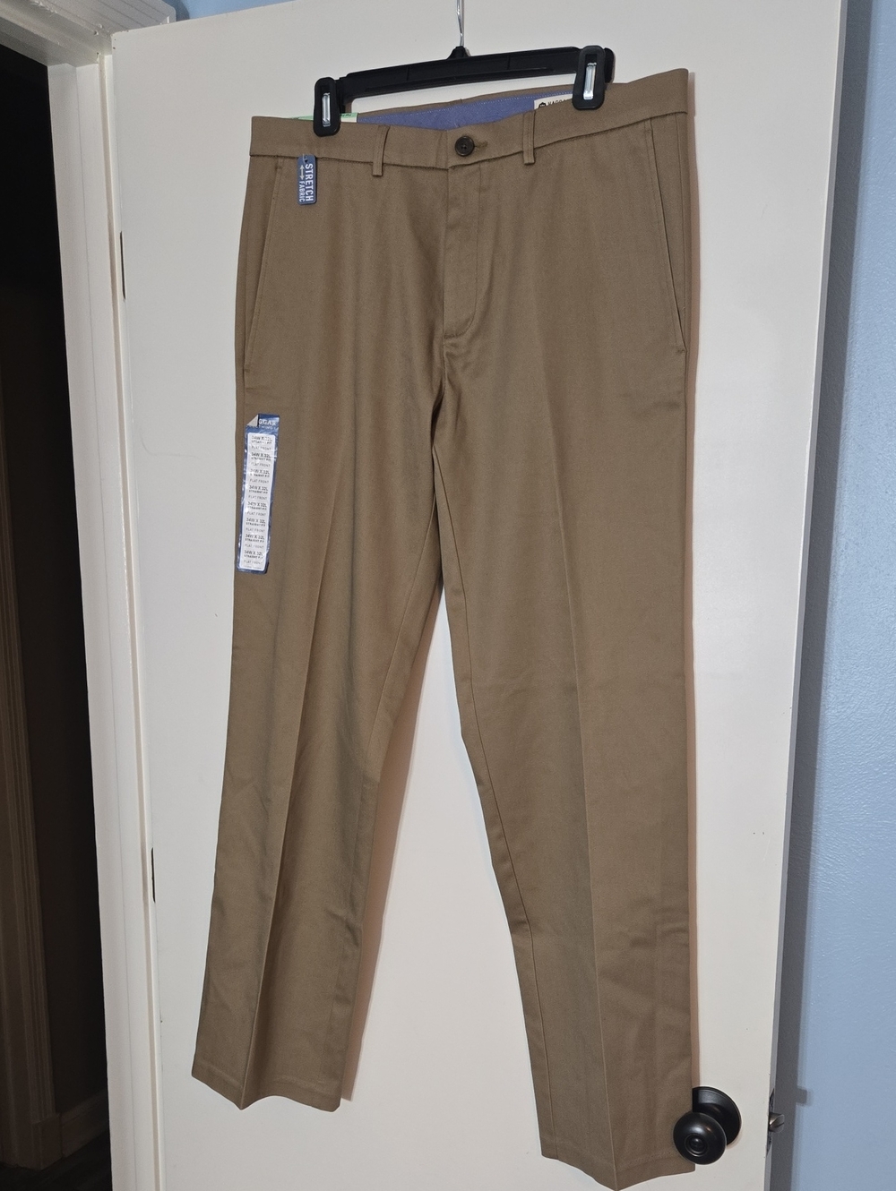 Haggar Men's Straight Fit Chinos - Khaki Tan